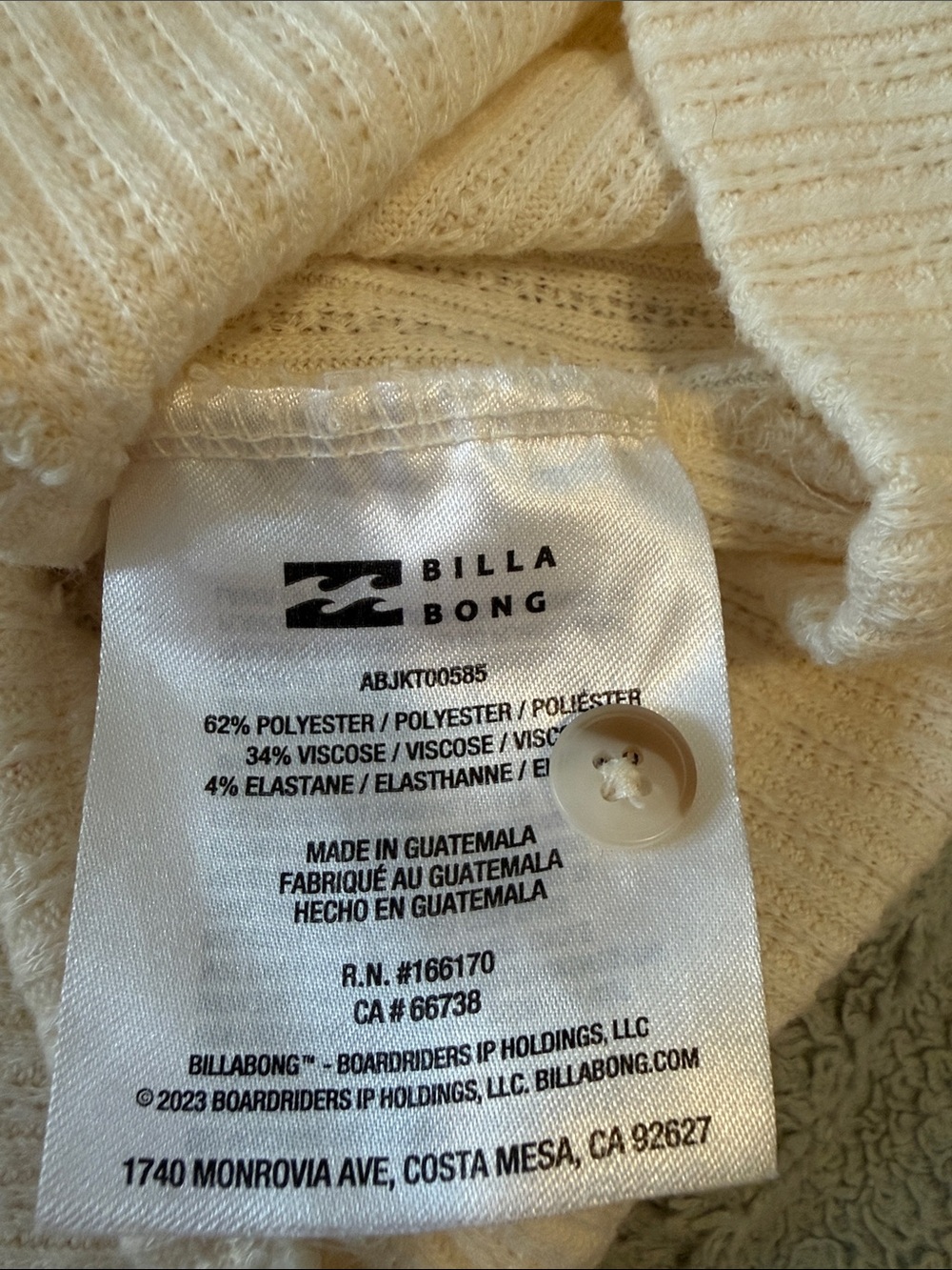 Billabong Ribbed Button-Front Cropped Top - Cream - Picture 2 of 2